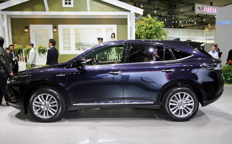 Бампер toyota harrier